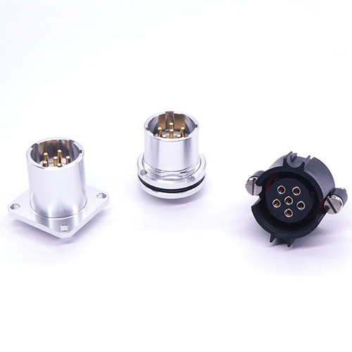 储能电池连接器BB2590